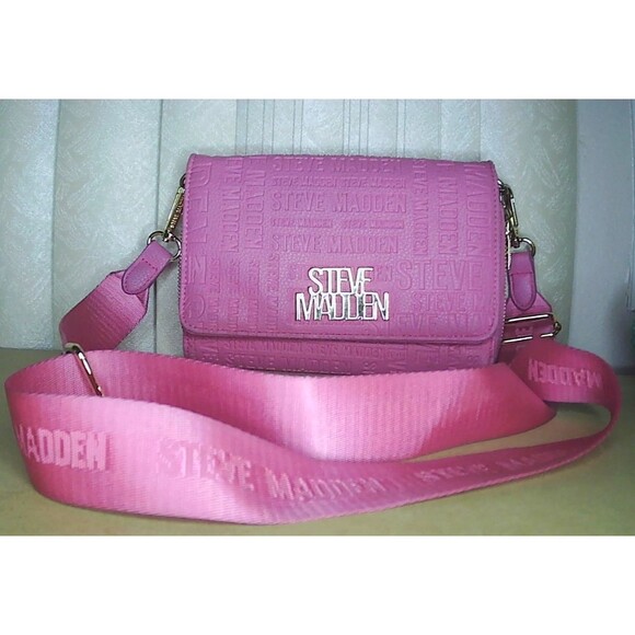 Steve Madden Embossed Fuscia Pink Crossbody Bag 8x1.5x6 - Picture 1 of 5